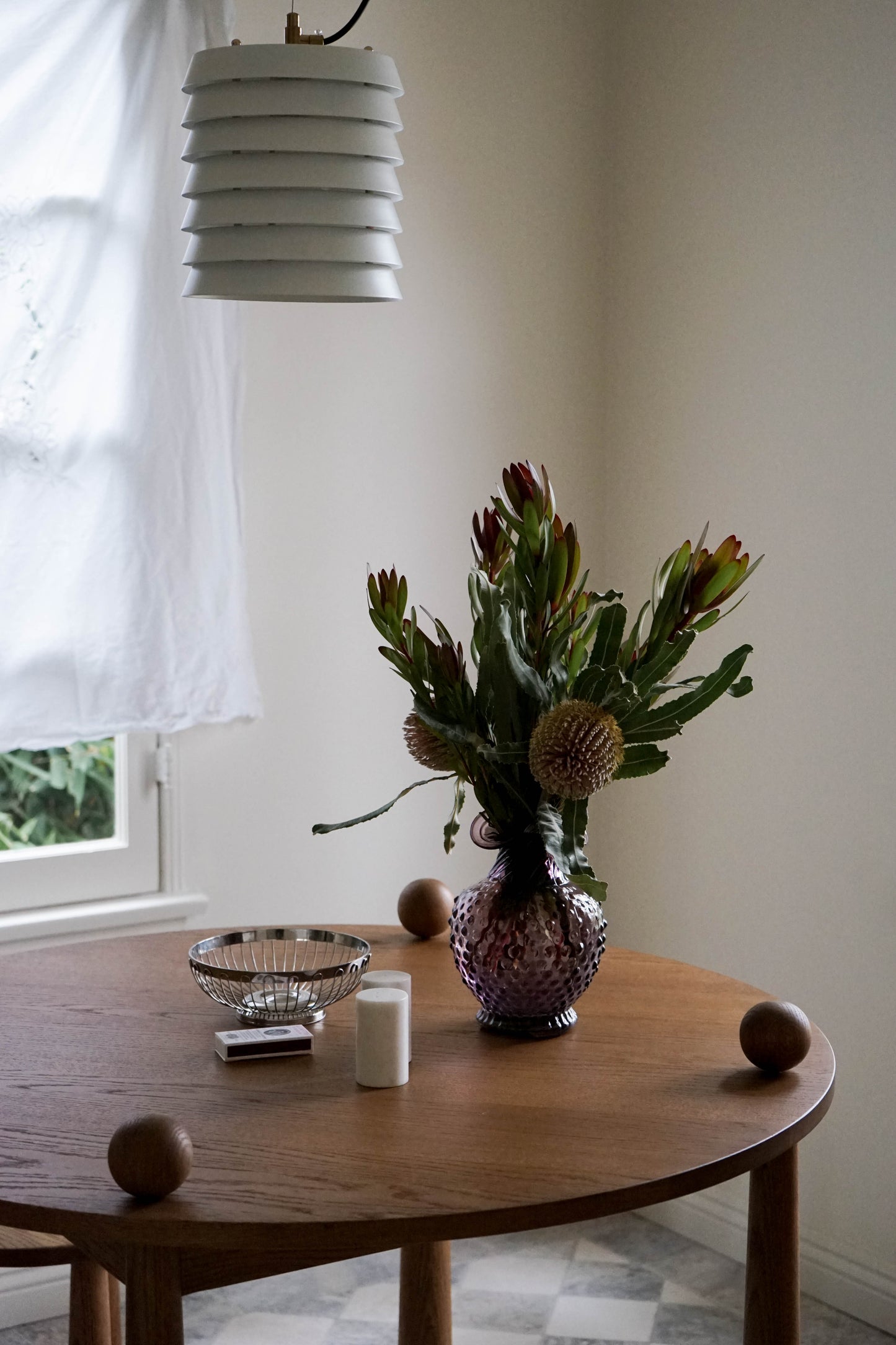 DOTT DINING TABLE - NATURAL