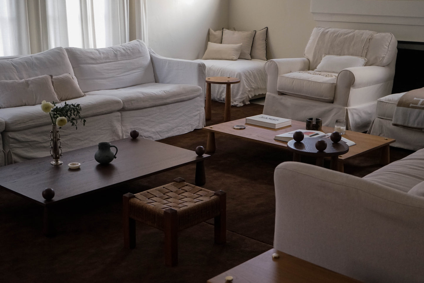 DOTT COFFEE TABLE - EBONY