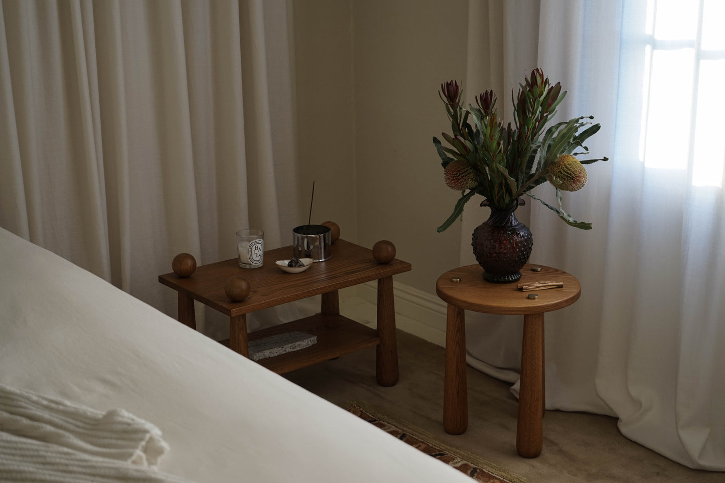 DOTT SIDE TABLE - NATURAL