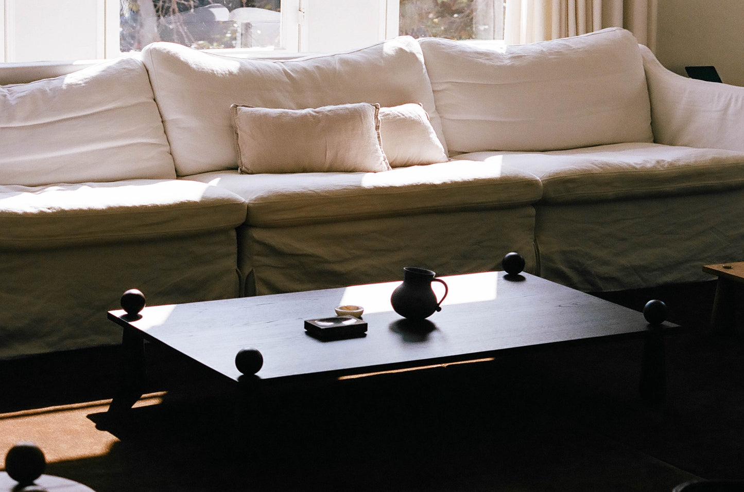 DOTT COFFEE TABLE - EBONY