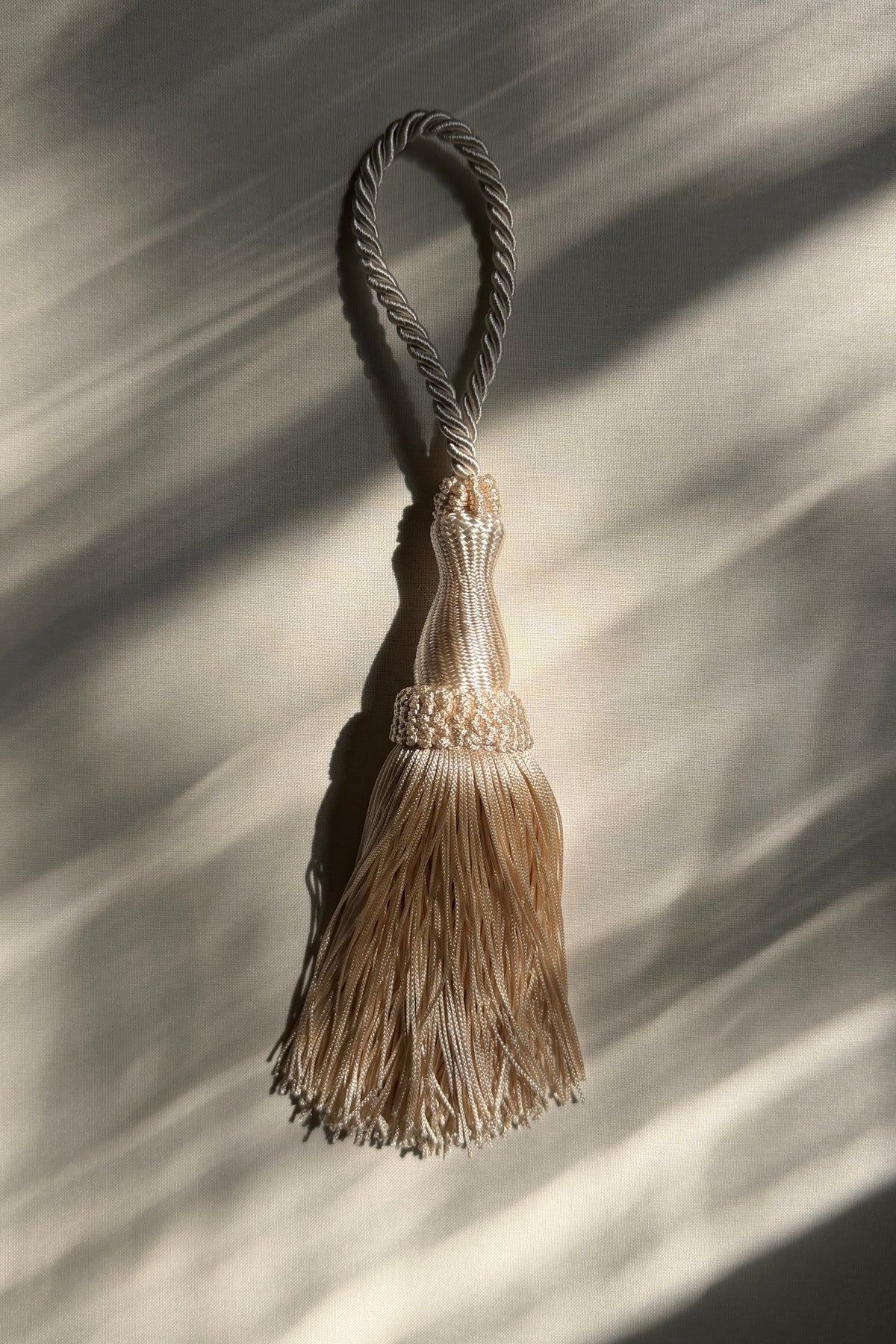 BALLERINA TASSEL - IVORY